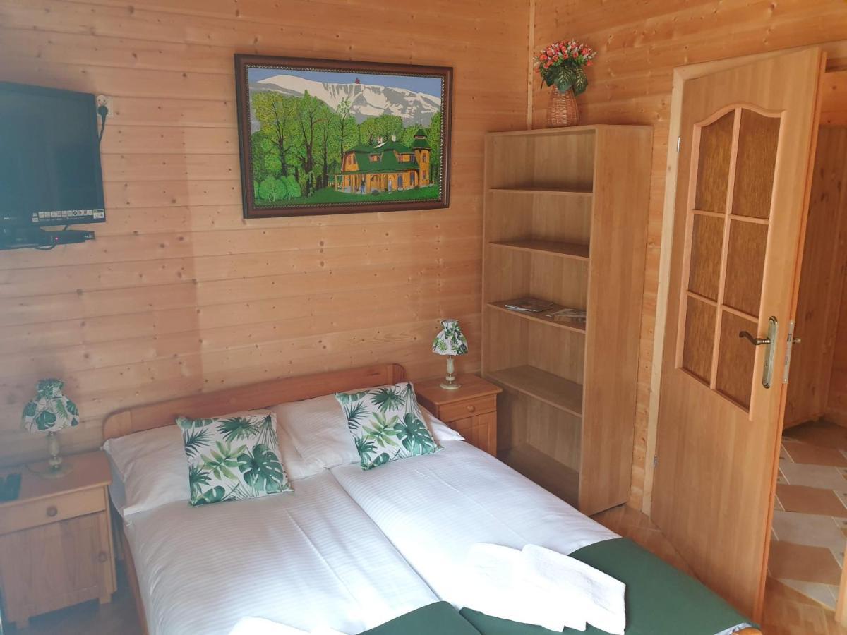 Jelenia Góra Sobieszów APARTAMENT BASIA Zielone Wzgórze -Willa Tosia Zewnętrze zdjęcie